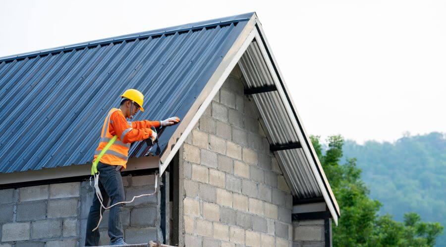 Professional residential roofers in Neihart, MT